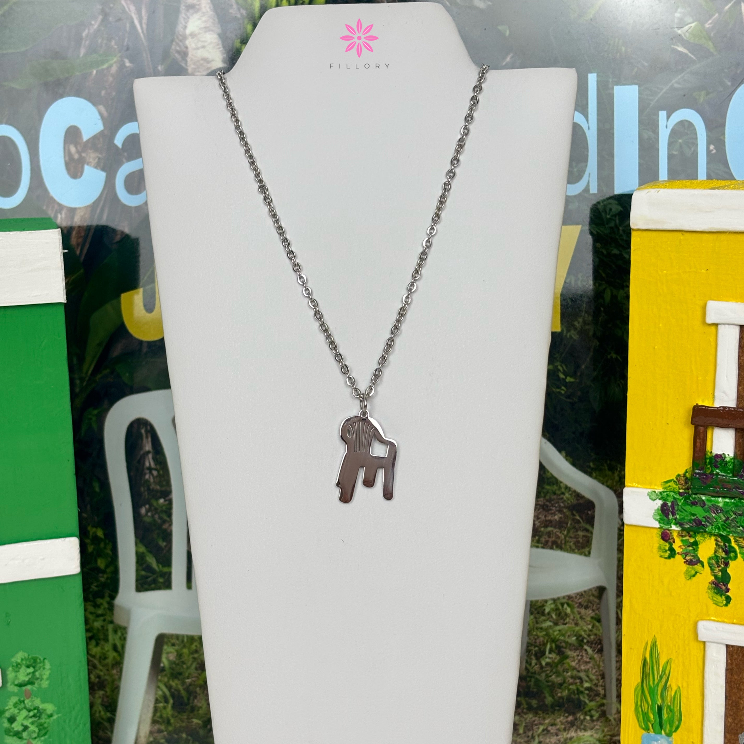 Silla Boricua Necklace