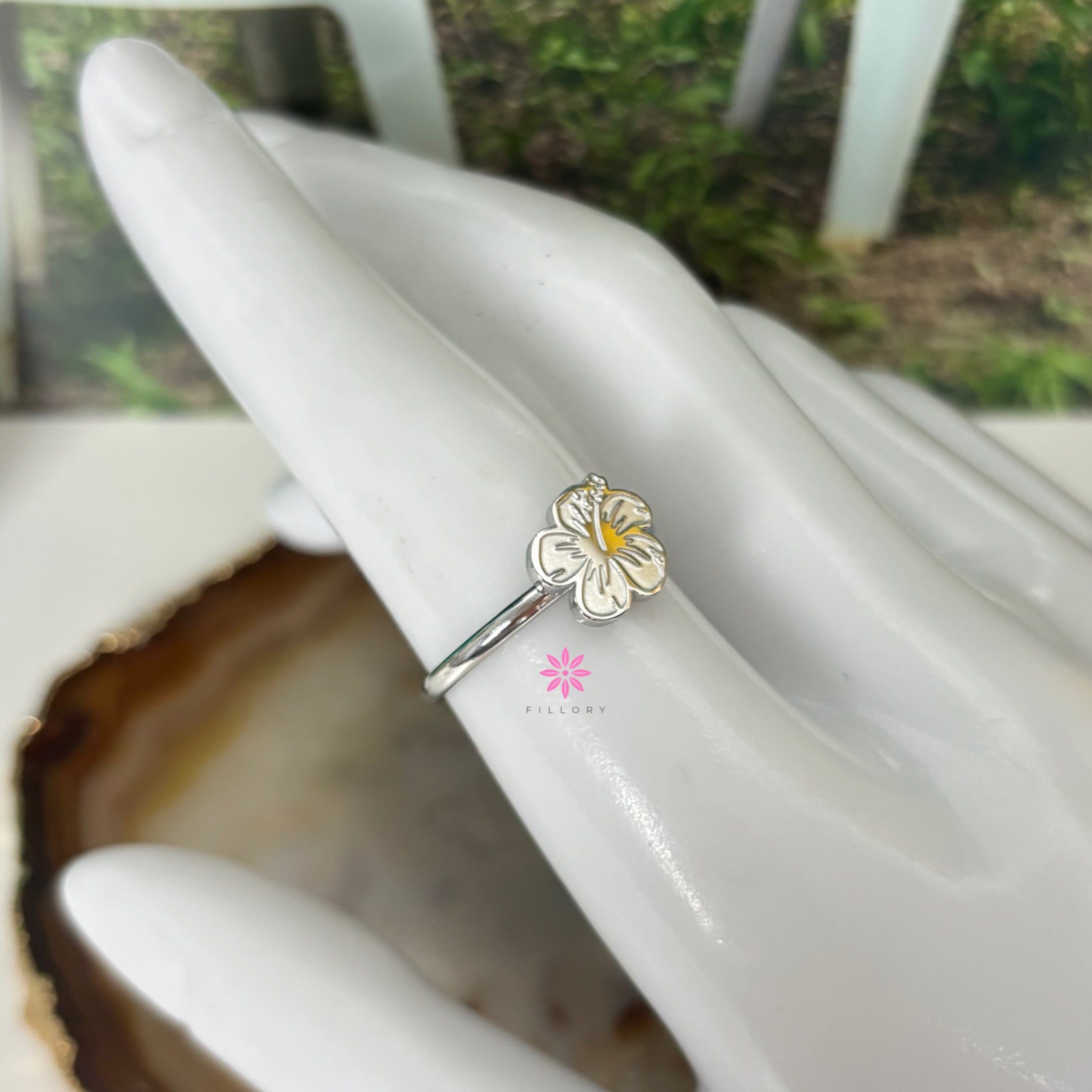 Maga Flower PR Ring