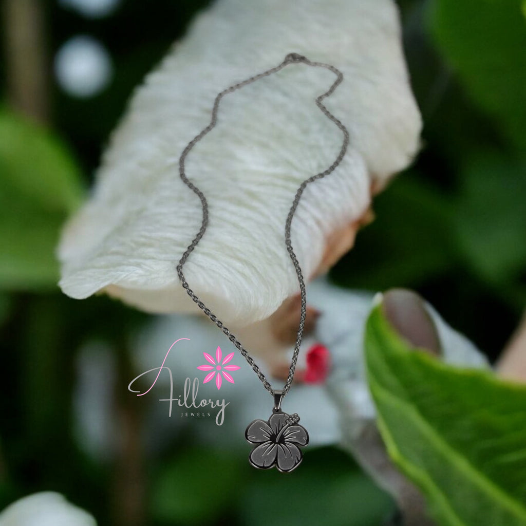 Maga Flower PR Necklace